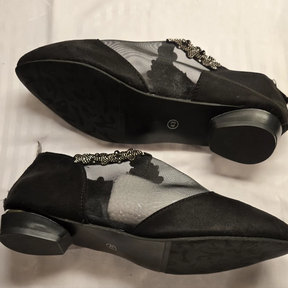 Mesh Shoe - Picture 4 of 4